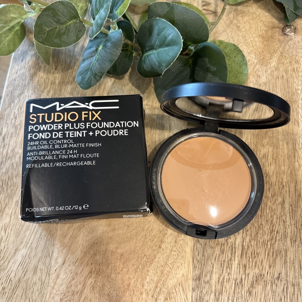 MAC Studio Fix Powder Plus Foundation - C5 - 0.52oz./15g